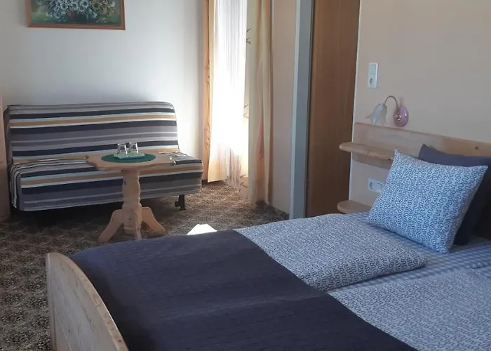 לינה וארוחת בוקר Haus Angelika - - Innsbruck/igls אינסברוק