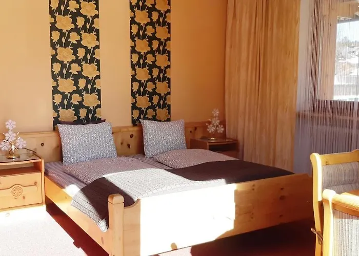 Haus Angelika - - Innsbruck/igls לינה וארוחת בוקר 3*